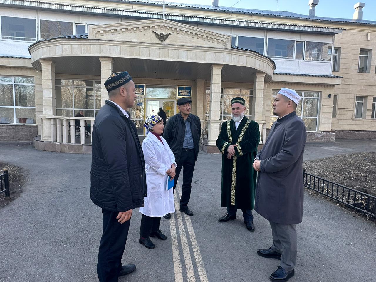 В Доме престарелых накрыт дастархан (ФОТО) | muslim.kz