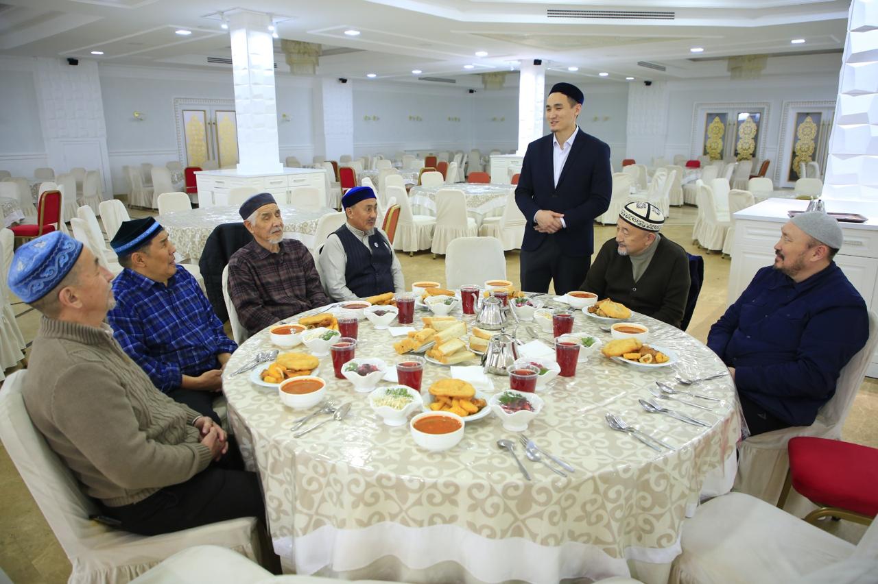 Желіде қынап порно көру