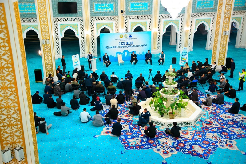 Ескі шашты әйелдердің порносы