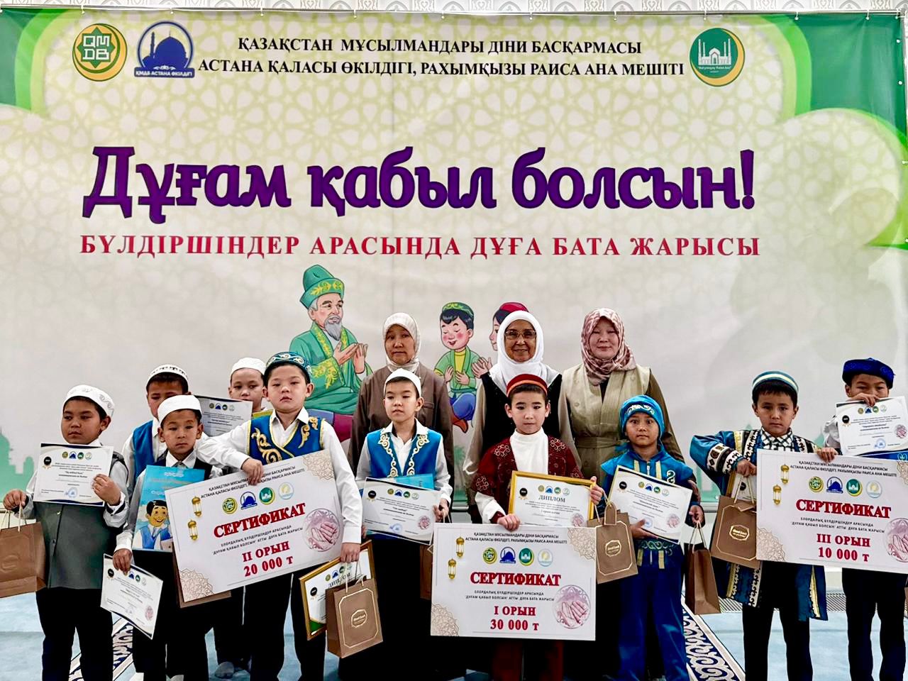 Мөлдір трусики порно фото